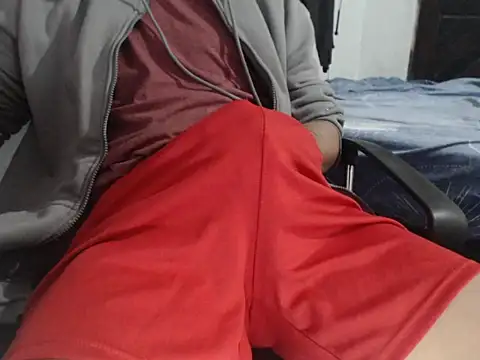 Snapshot of rodrigoalcantara chatting on June 2, 10:01 pm rodrigoalcantara online show from June 2, 10:01 pm