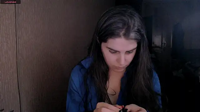  Roselina  online show from February 6, 3:09 pm