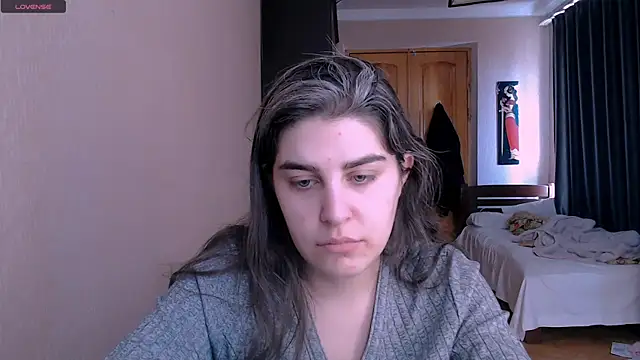  Roselina  online show from March 4, 7:30 am