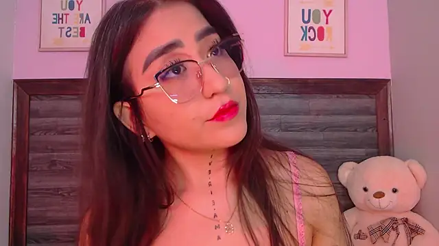 AdaaMillan online show from January 10, 7:59 pm