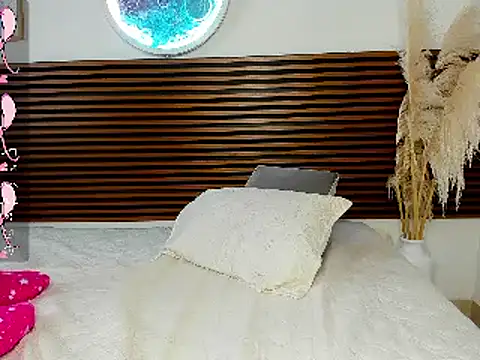 Snapshot of Missangeldust16 chatting on March 18, 3:31 pm Missangeldust16 online show from March 18, 3:31 pm