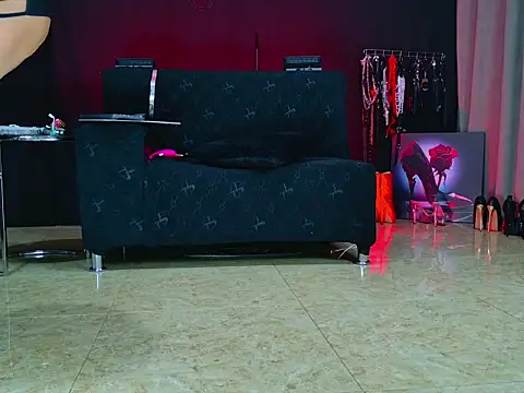 Snapshot of SamaraStone chatting on October 16, 7:37 pm SamaraStone online show from October 16, 7:37 pm