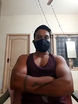 Snapshot of Chennaibull15 chatting on January 17, 2:28 pm Chennaibull15 online show from January 17, 2:28 pm