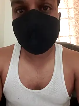 Snapshot of Chennaibull15 chatting on January 31, 4:47 am Chennaibull15 online show from January 31, 4:47 am