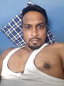 Snapshot of Chennaibull15 chatting on February 26, 1:41 pm Chennaibull15 online show from February 26, 1:41 pm