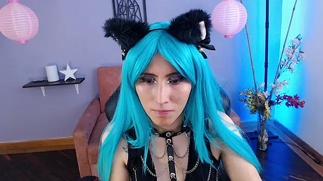 Snapshot of miss_moonlight chatting on January 18, 9:13 pm miss moonlight online show from January 18, 9:13 pm