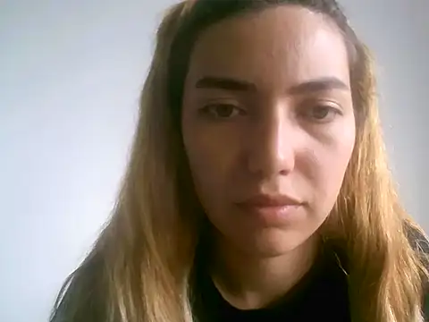 VittoriaTaylor online show from March 29, 9:04 pm