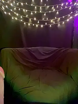 xoxoHotCoCo online show from January 9, 2:36 am