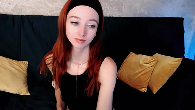 StelaMosy online show from March 5, 7:05 am