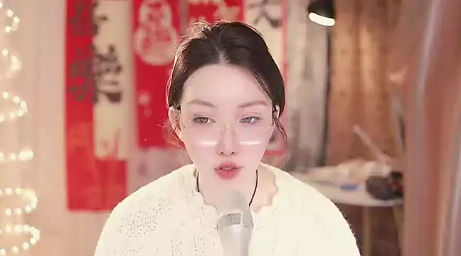 Snapshot of Dou-Dou-er chatting on February 7, 3:41 pm Dou-Dou-er online show from February 7, 3:41 pm