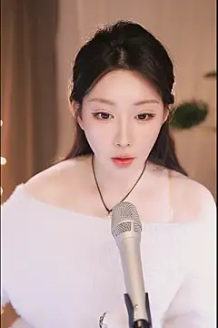 Snapshot of Dou-Dou-er chatting on March 4, 10:46 am Dou-Dou-er online show from March 4, 10:46 am