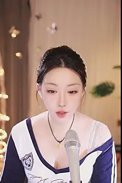 Snapshot of Dou-Dou-er chatting on March 5, 10:22 am Dou-Dou-er online show from March 5, 10:22 am