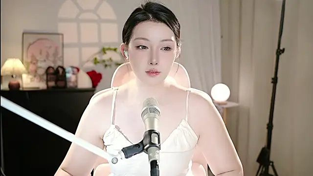 Snapshot of Dou-Dou-er chatting on September 30, 12:43 pm Dou-Dou-er online show from September 30, 12:43 pm