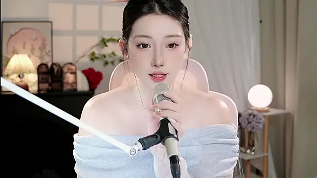 Snapshot of Dou-Dou-er chatting on October 10, 8:46 am Dou-Dou-er online show from October 10, 8:46 am