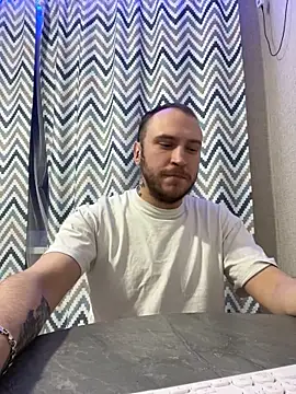 Snapshot of _XxX-XxX_ chatting on January 25, 2:04 am XxX-XxX online show from January 25, 2:04 am