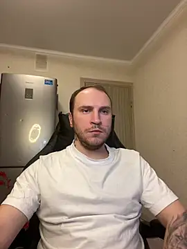Snapshot of _XxX-XxX_ chatting on February 19, 12:57 am XxX-XxX online show from February 19, 12:57 am