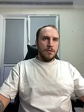 Snapshot of _XxX-XxX_ chatting on March 8, 8:03 pm XxX-XxX online show from March 8, 8:03 pm