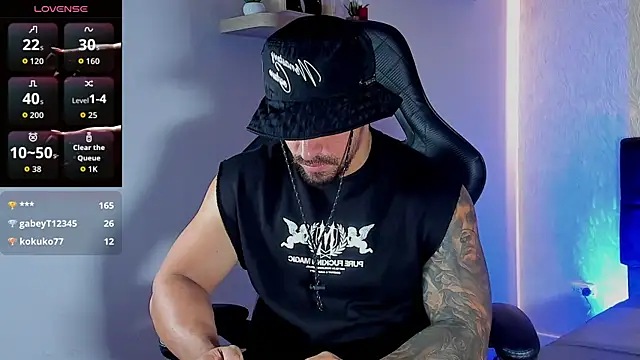 Snapshot of Brad_Summer chatting on July 11, 6:21 pm Brad Summer online show from July 11, 6:21 pm