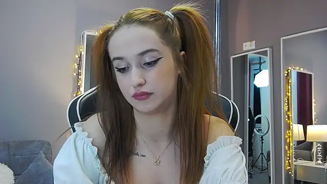 Snapshot of Eva_Lovvia_ chatting on January 21, 9:25 pm Eva Lovvia  online show from January 21, 9:25 pm