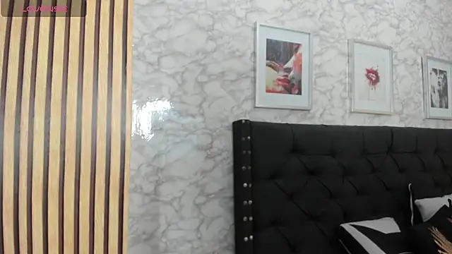 Snapshot of stefany_pablo1 chatting on February 3, 12:47 pm stefany pablo1 online show from February 3, 12:47 pm