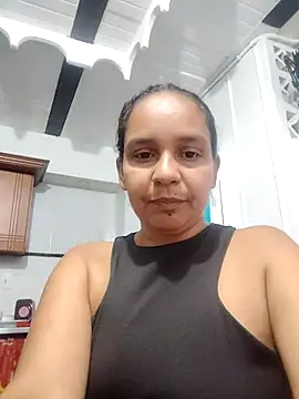 Snapshot of squirt-secret chatting on February 24, 11:43 am squirt-secret online show from February 24, 11:43 am