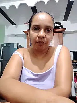 Snapshot of squirt-secret chatting on February 27, 11:31 am squirt-secret online show from February 27, 11:31 am