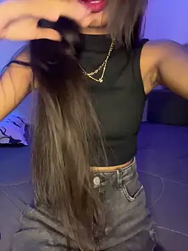 Snapshot of DrinkLikeFish chatting on March 2, 6:40 pm DrinkLikeFish online show from March 2, 6:40 pm