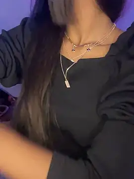 Snapshot of DrinkLikeFish chatting on March 6, 6:05 pm DrinkLikeFish online show from March 6, 6:05 pm