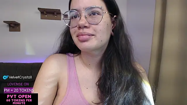 crystalll room online show from November 3, 4:14 am