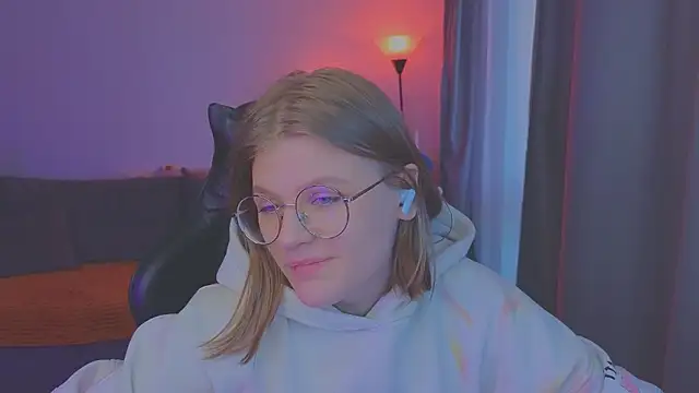  JessieVibes online show from March 15, 3:29 pm