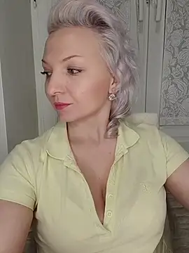 Snapshot of Anesteishen chatting on November 26, 5:25 pm Anesteishen online show from November 26, 5:25 pm