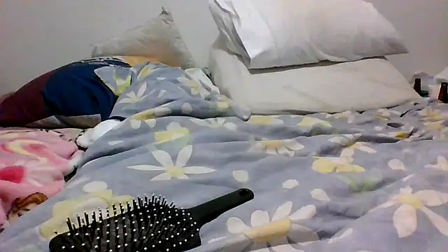 Snapshot of k1w1bbw chatting on January 20, 8:30 am k1w1bbw online show from January 20, 8:30 am