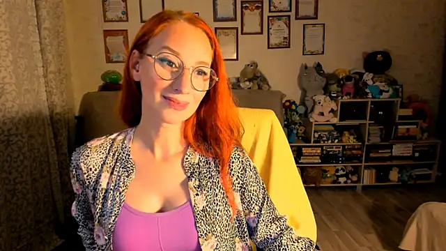Snapshot of red_rocco chatting on October 5, 4:05 pm red rocco online show from October 5, 4:05 pm