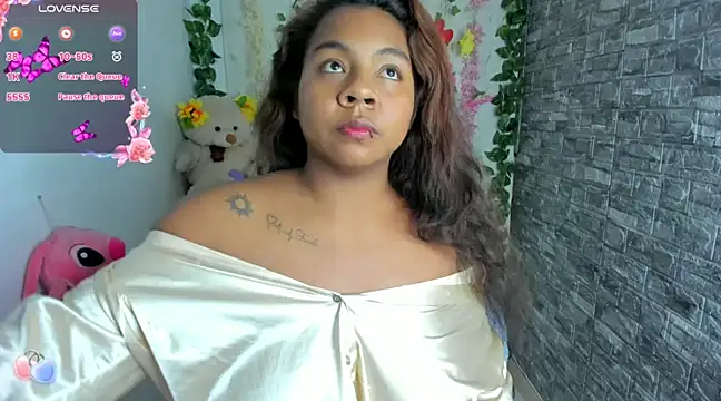 naty jhonsom  online show from March 9, 5:44 am