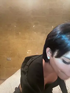 Snapshot of Rosariolovex chatting on February 5, 7:07 am Rosariolovex online show from February 5, 7:07 am