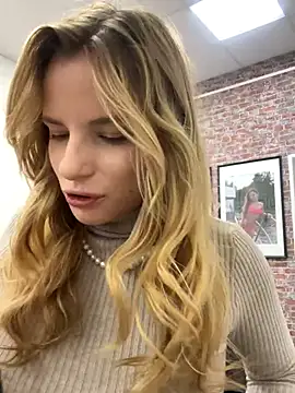 LanaSparks online show from September 19, 4:25 am