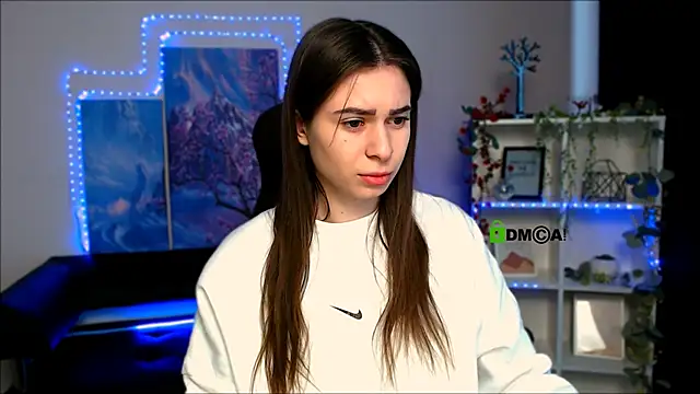 flora ri online show from February 12, 10:35 am