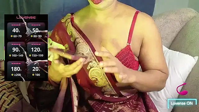 Snapshot of Bengali_Cute_Girl chatting on October 1, 10:21 am Bengali Cute Girl online show from October 1, 10:21 am