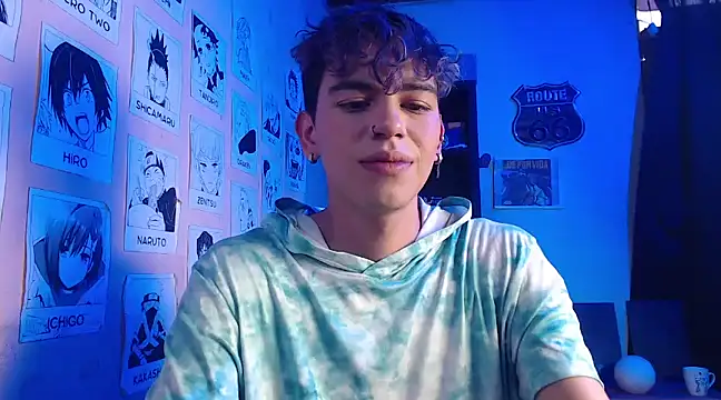 Snapshot of Mickey_Magic chatting on January 15, 9:30 pm Mickey Magic online show from January 15, 9:30 pm