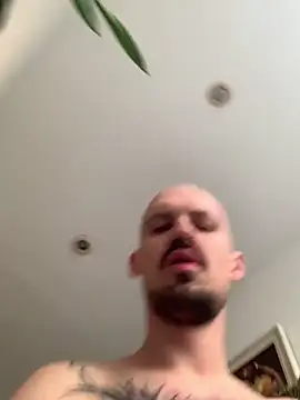 AssHunter4k online show from March 9, 7:01 am