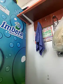 Snapshot of Miia_Jazmin chatting on February 4, 2:10 pm Miia Jazmin online show from February 4, 2:10 pm