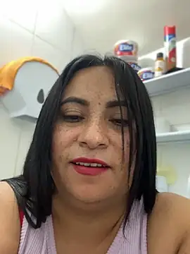 Snapshot of Miia_Jazmin chatting on February 5, 11:17 pm Miia Jazmin online show from February 5, 11:17 pm