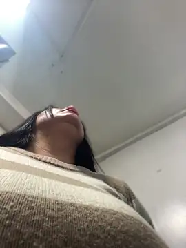 Miia Jazmin online show from April 15, 9:04 pm