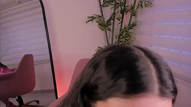 Snapshot of hannah_brady chatting on January 23, 9:07 pm hannah brady online show from January 23, 9:07 pm