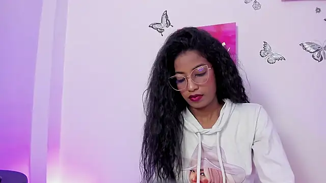 Snapshot of dany_brownie chatting on February 13, 8:06 am dany brownie online show from February 13, 8:06 am