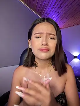 Sofia18 pinkk online show from March 4, 8:26 pm