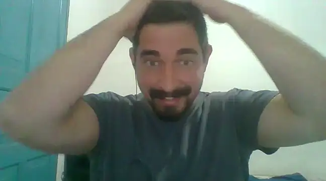 Snapshot of rigidobr chatting on January 15, 9:09 pm rigidobr online show from January 15, 9:09 pm