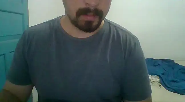 Snapshot of rigidobr chatting on January 16, 9:40 pm rigidobr online show from January 16, 9:40 pm