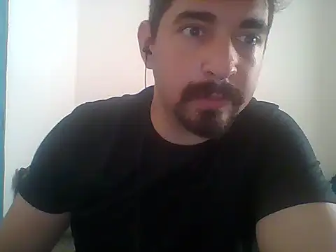 Snapshot of rigidobr chatting on January 20, 2:46 pm rigidobr online show from January 20, 2:46 pm