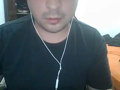 Snapshot of rigidobr chatting on April 26, 2:09 am rigidobr online show from April 26, 2:09 am
